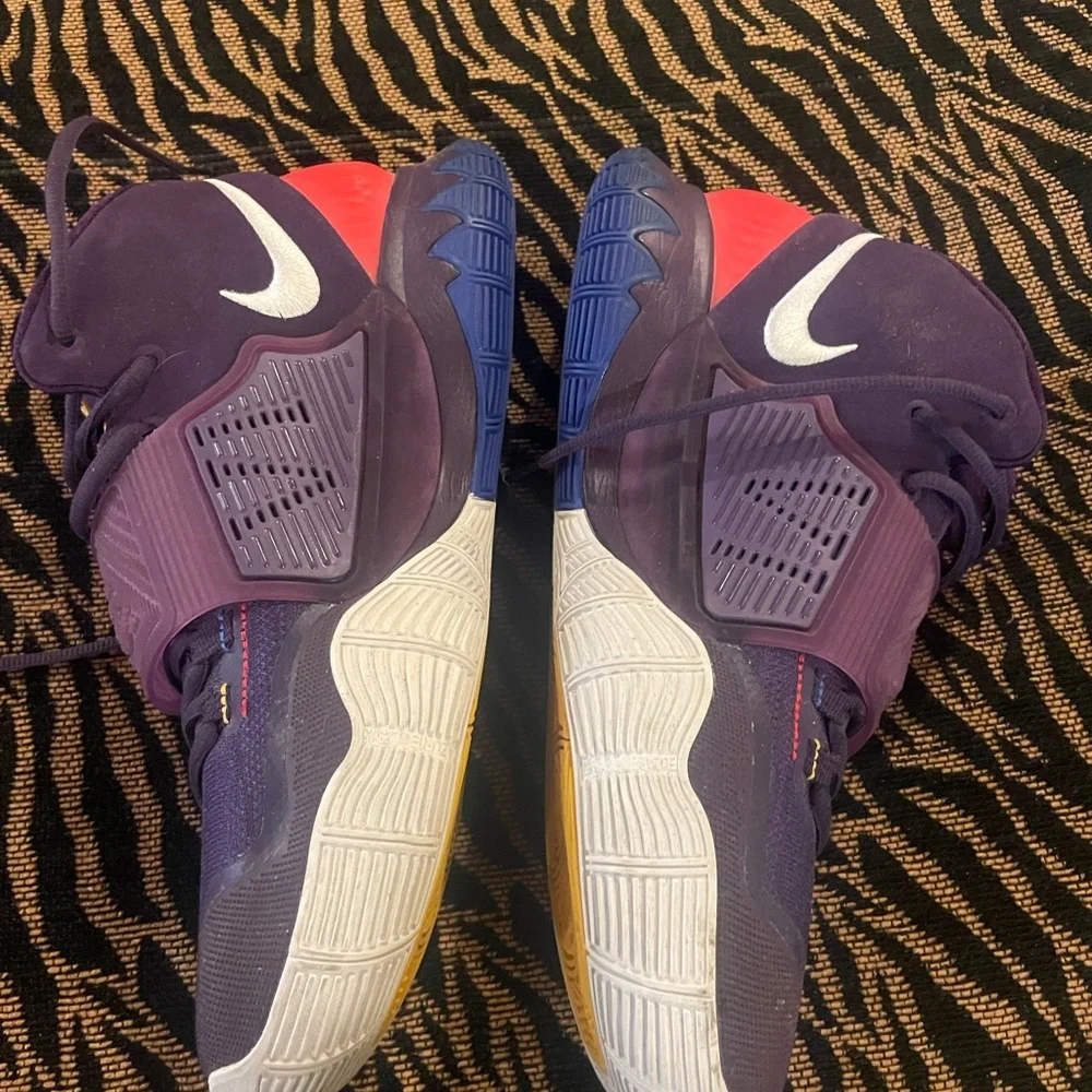 Nike Multicolor Athletic Shoes Kyrie Irving - Picture 2 of 12
